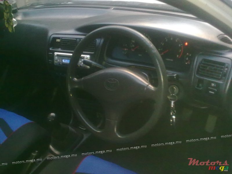 1991' Toyota photo #5