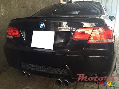 2009' BMW 3 Series Coupe 335i m sport photo #4