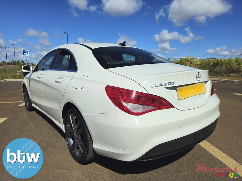 2014' Mercedes-Benz CLA 200 photo #4