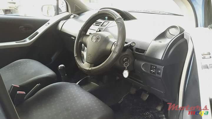 2007' Toyota photo #4