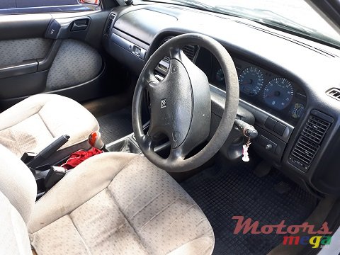 2000' Citroen Xantia photo #5