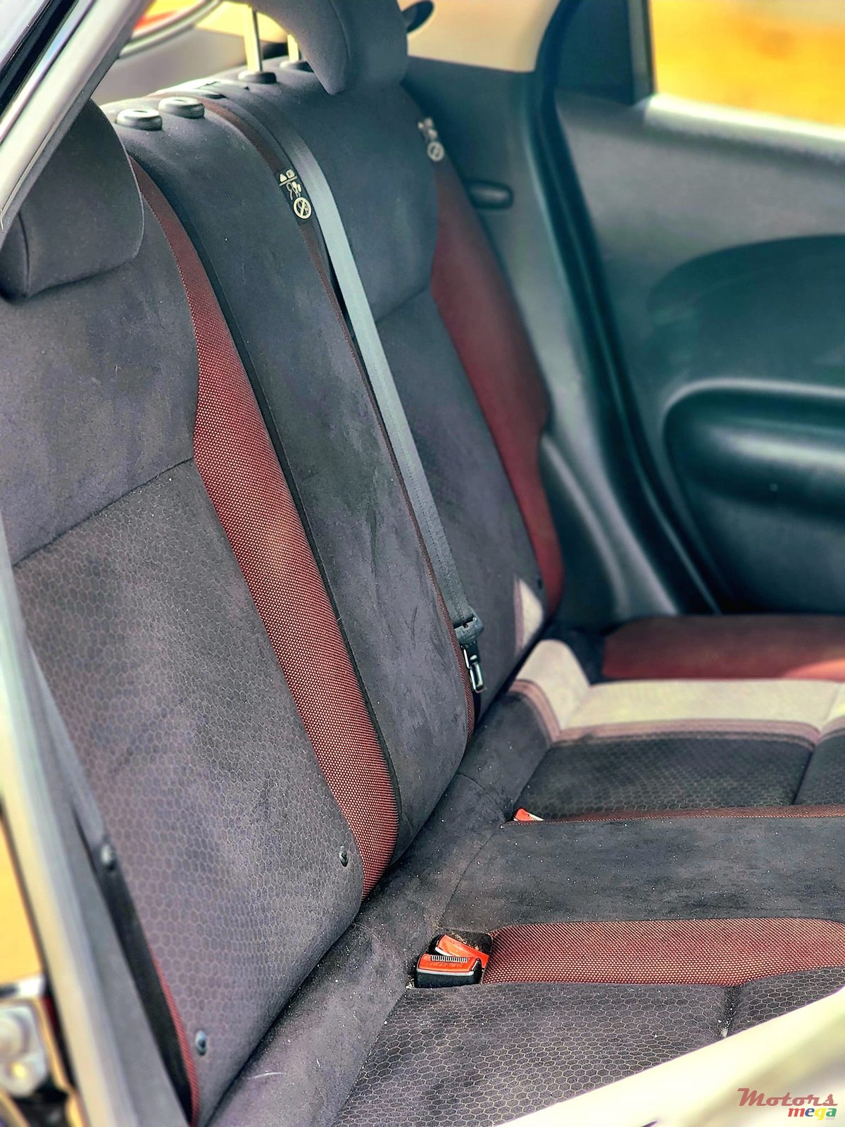 2013' Nissan Juke photo #5