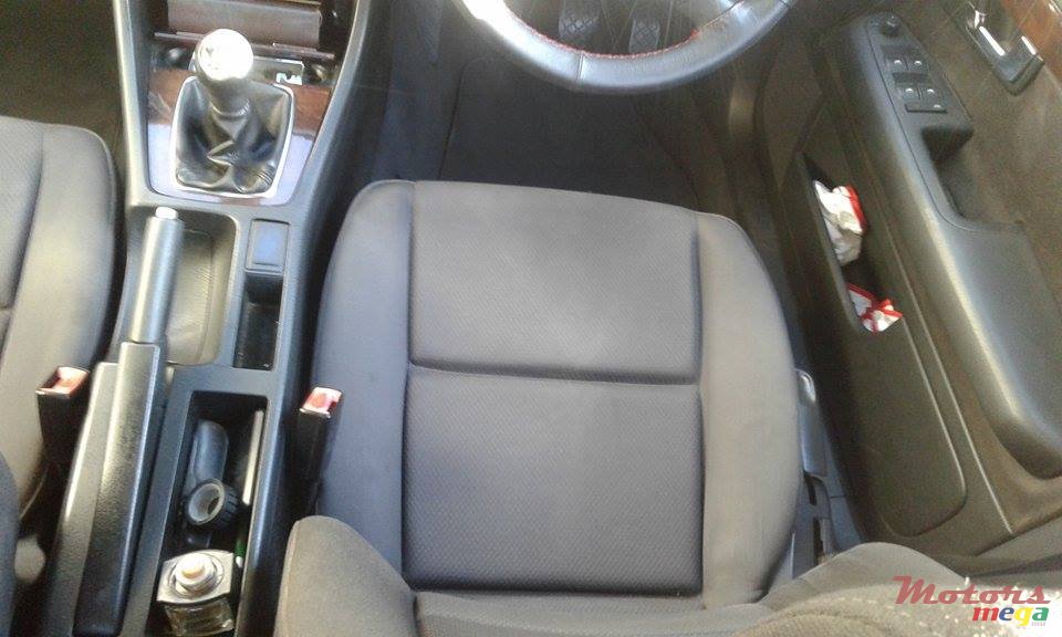 2002' Audi A4 Sedan Sport photo #5