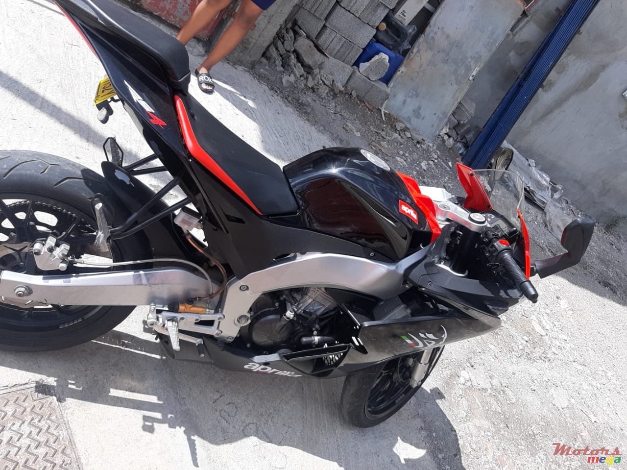 2013' Aprilia photo #6