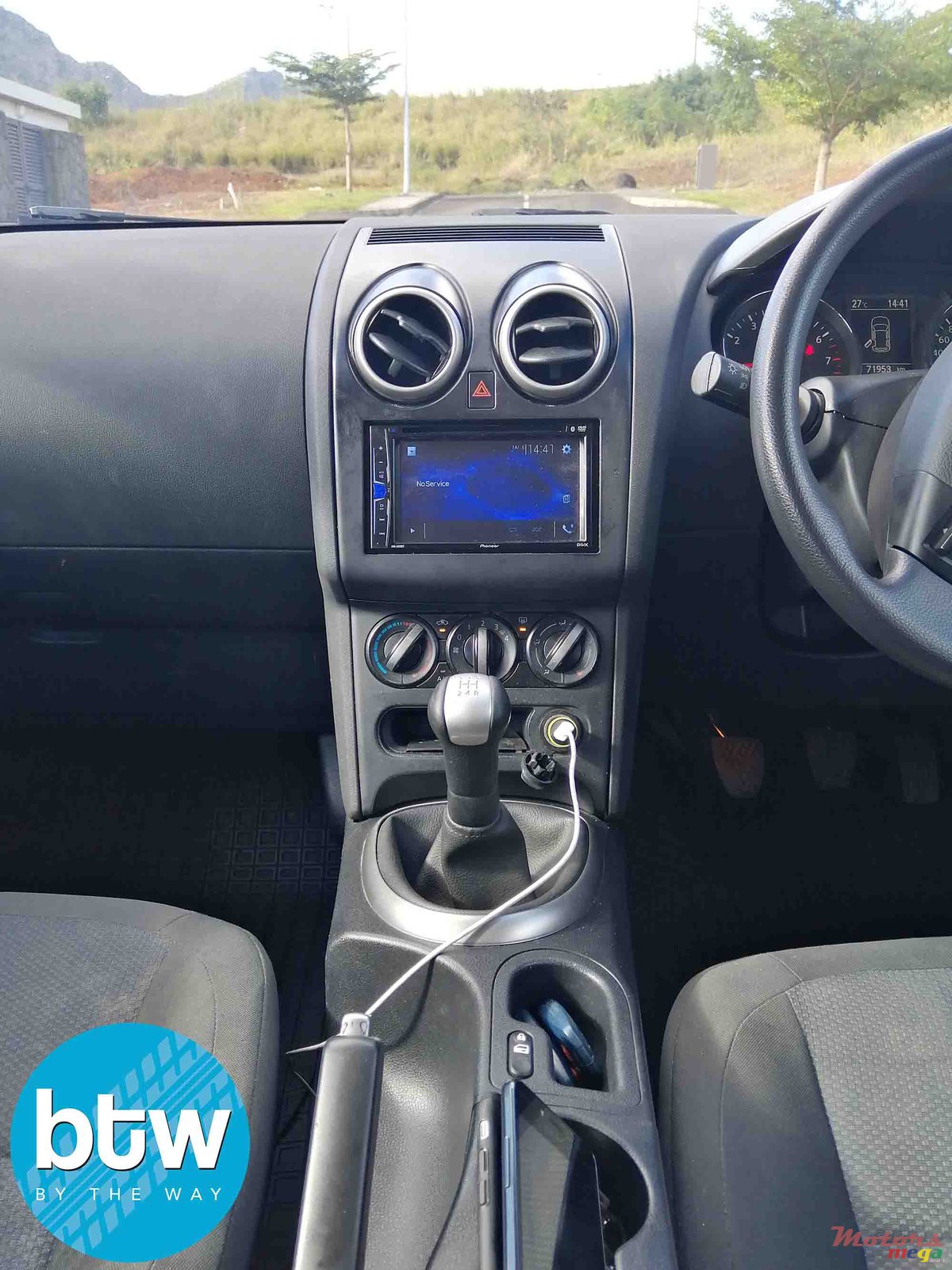 2012' Nissan Qashqai photo #4