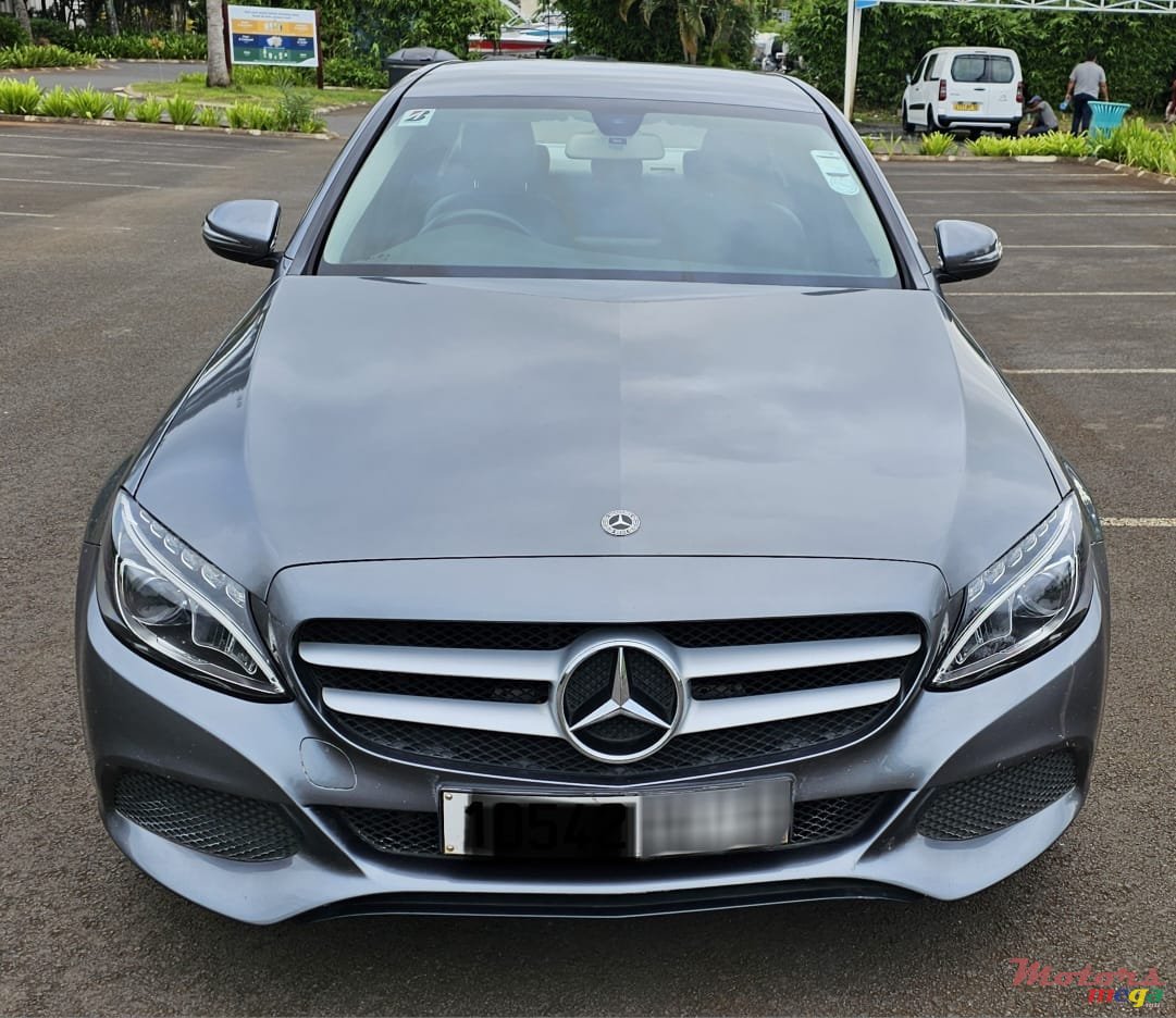 2018' Mercedes-Benz C 180 photo #3