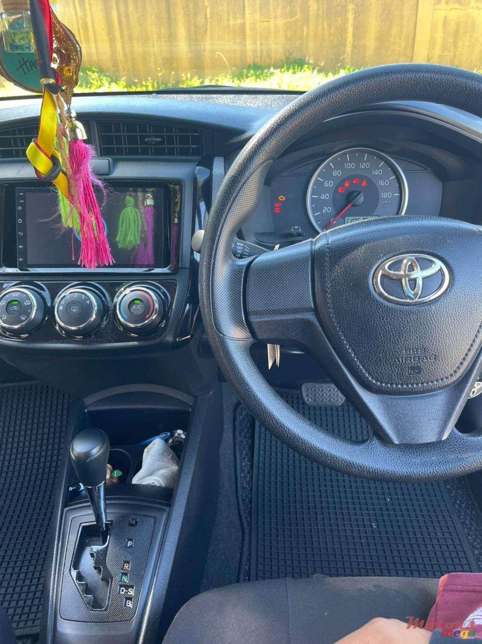 2014' Toyota Axio photo #5