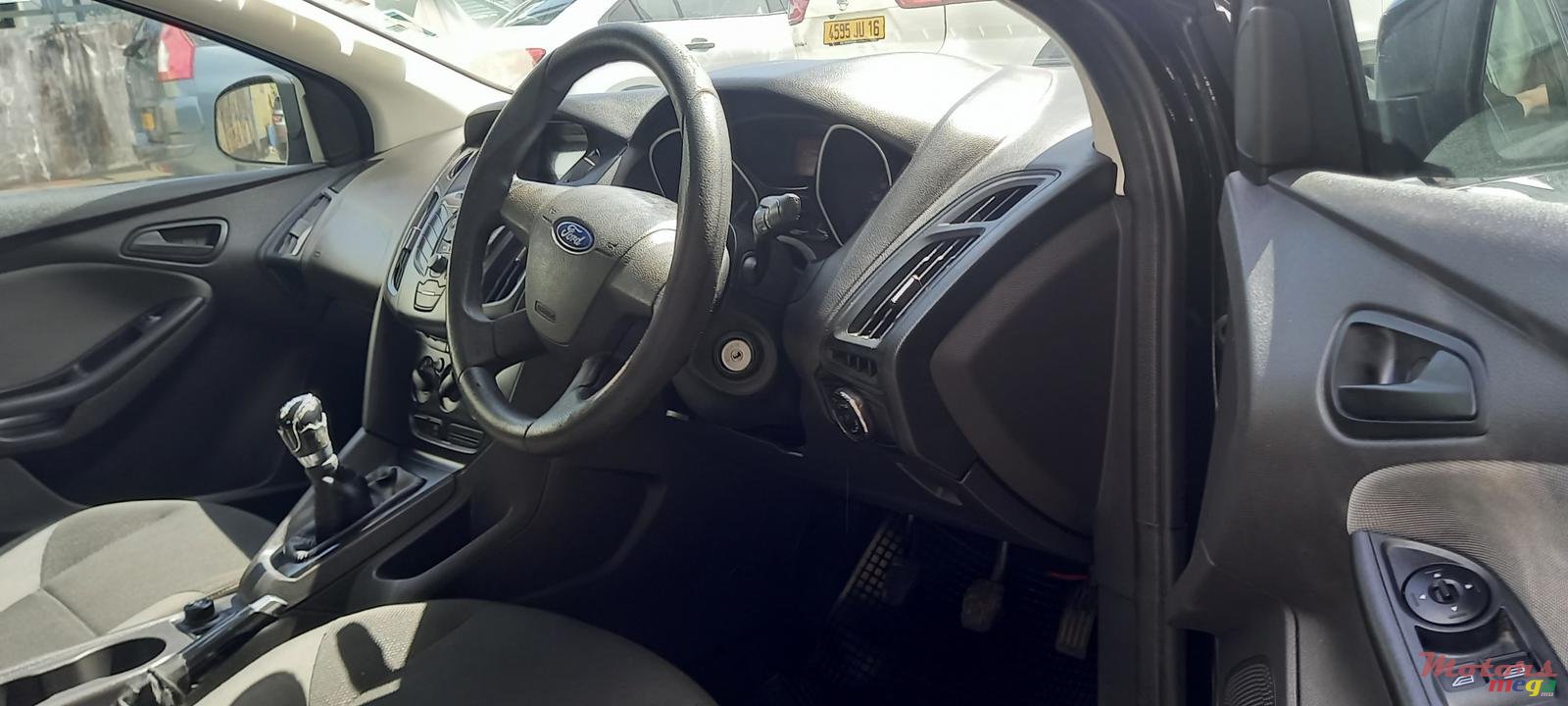 2012' Ford Focus photo #5