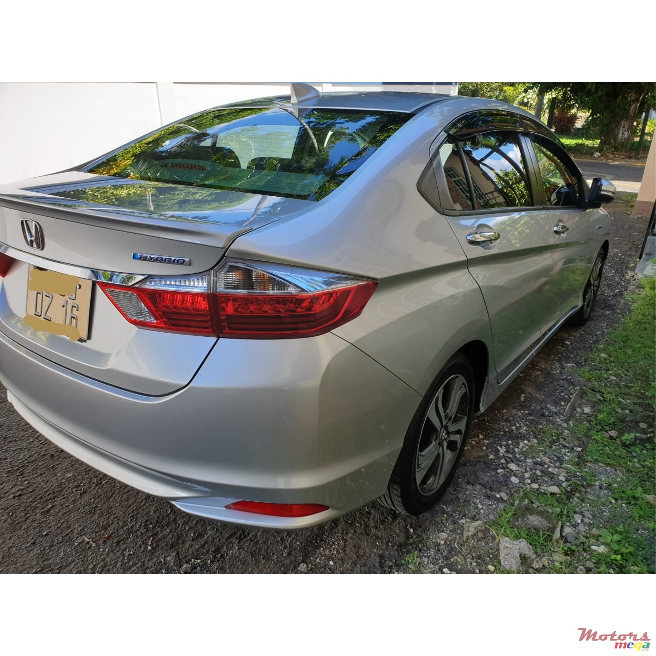 2016' Honda photo #3