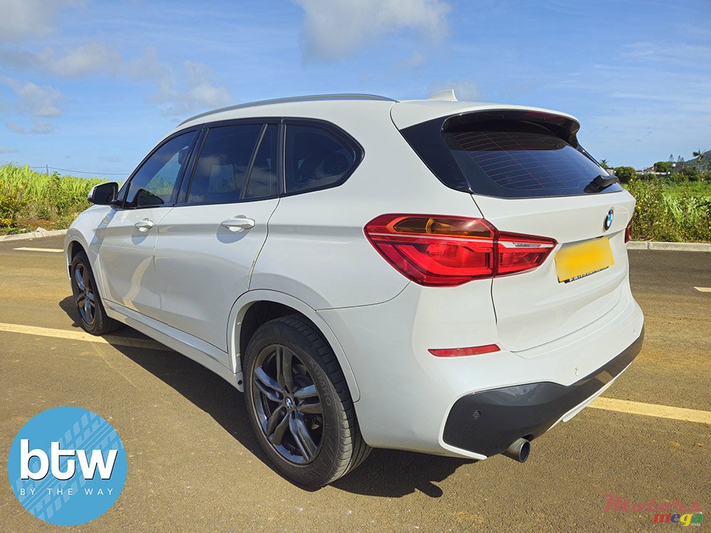 2017' BMW X1 SDRIVE 18I photo #3