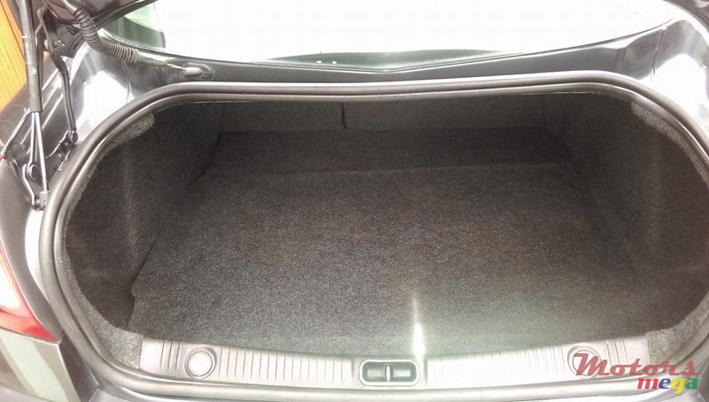 2006' Renault Megane photo #3