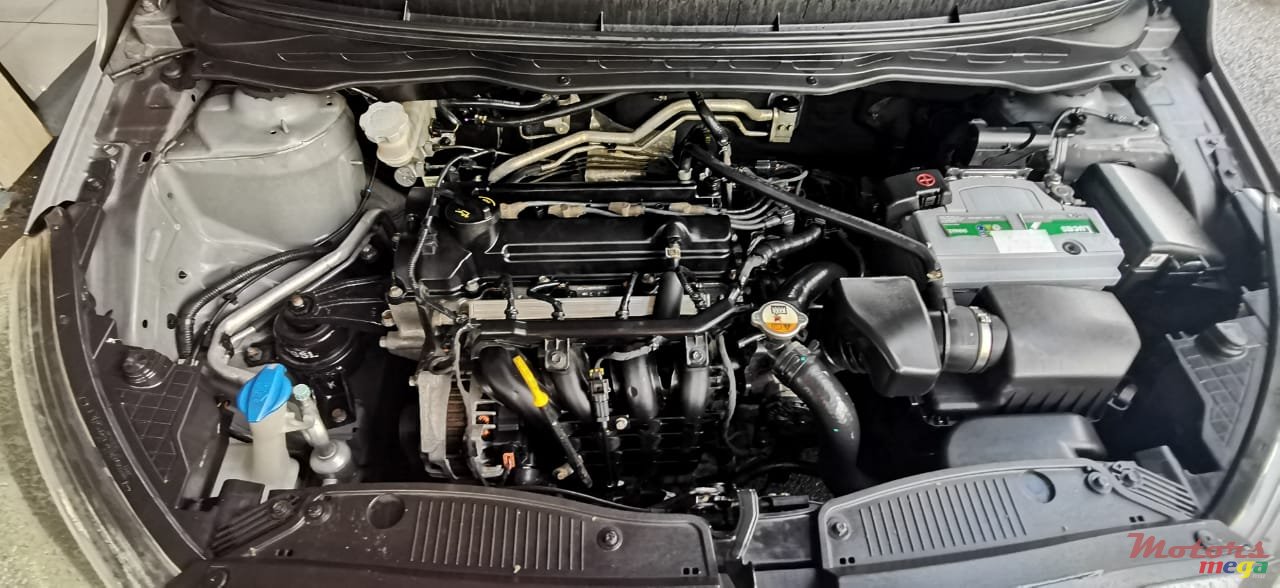 2015' Hyundai i20 photo #2