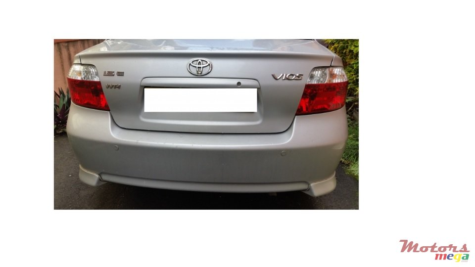 2004' Toyota Corolla TOYOTA VIOS photo #2