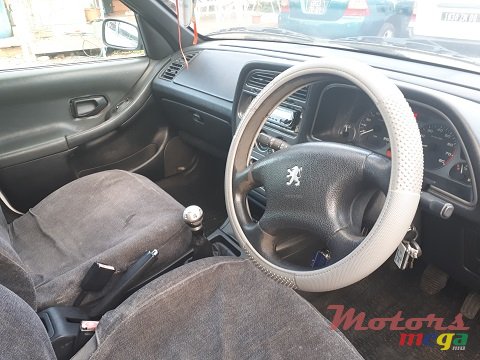 2001' Peugeot 306 photo #5