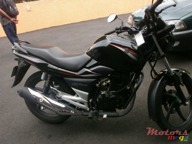 2016' Suzuki GS 150 R photo #5