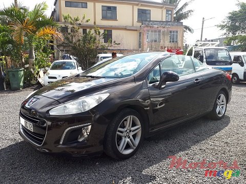 2012' Peugeot 308 photo #5