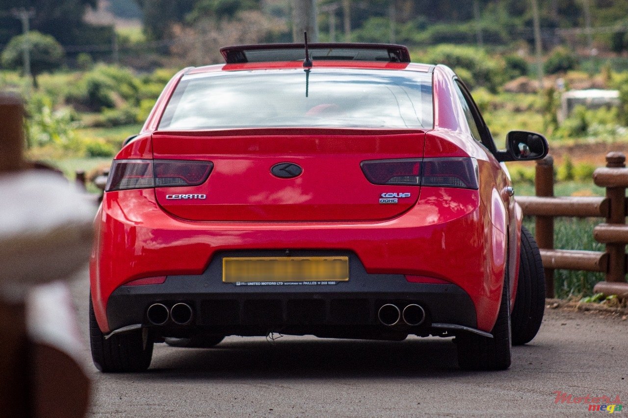 2012' Kia Cerato koup photo #4