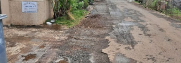 Travaux De La CWA: À Trou-aux-Biches, le morcellement Jhuboo transformé en mine à ciel ouvert