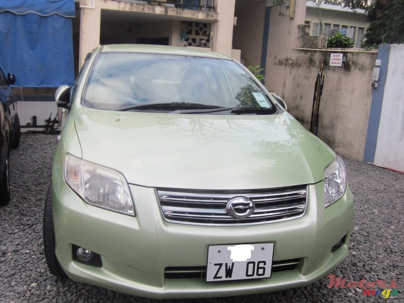 2006' Toyota Corolla Axio grade G photo #5