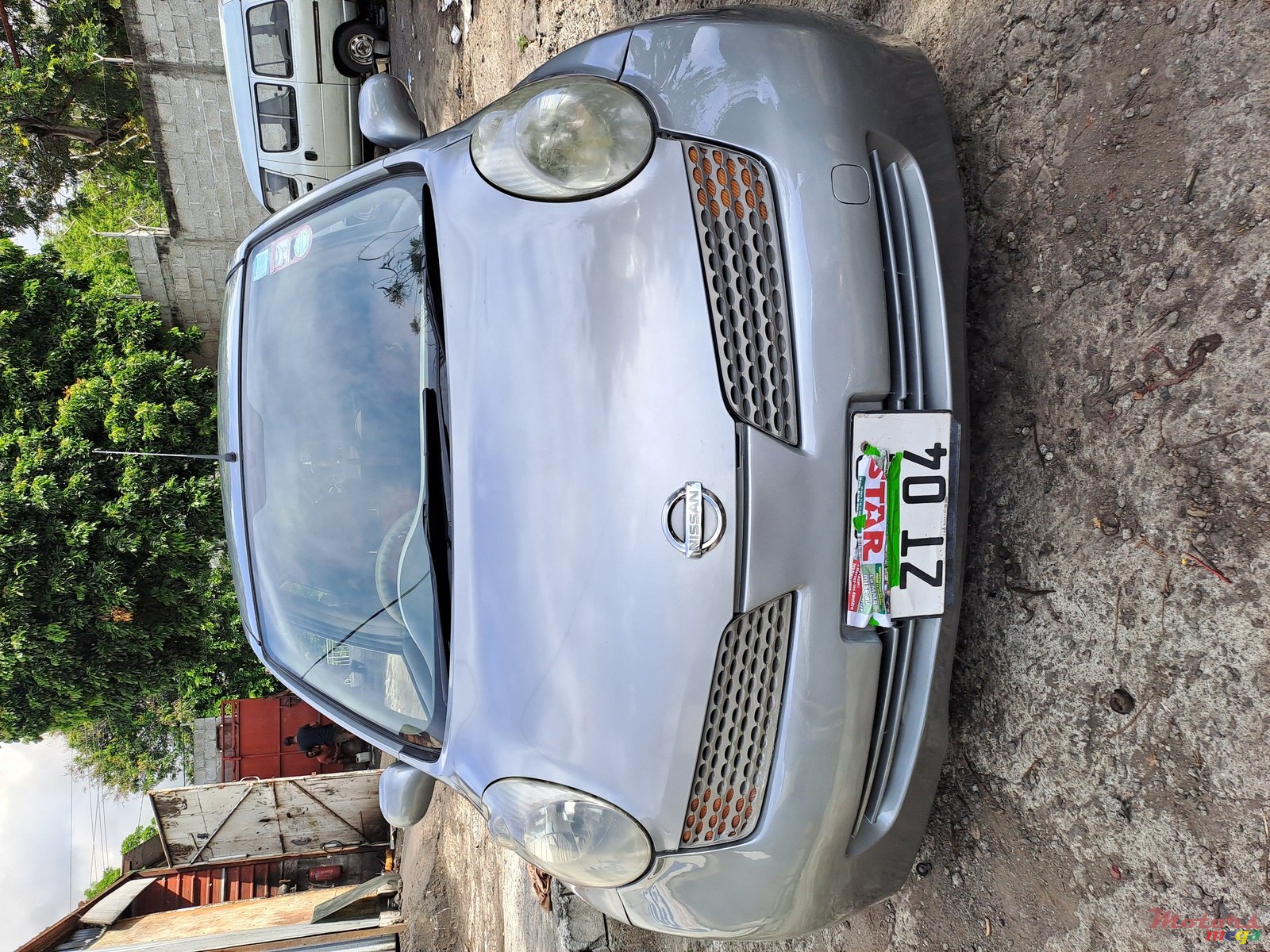 2004' Nissan March photo #1