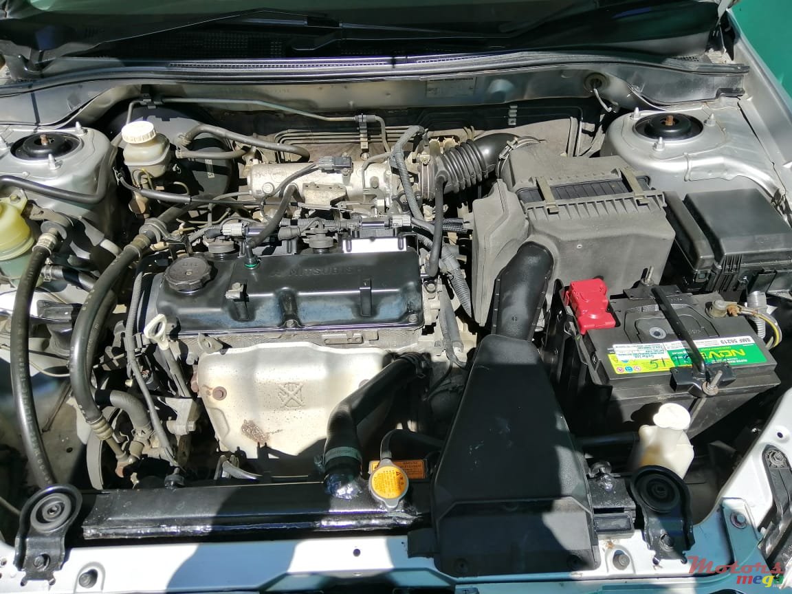 2008' Mitsubishi Lancer GLX photo #6