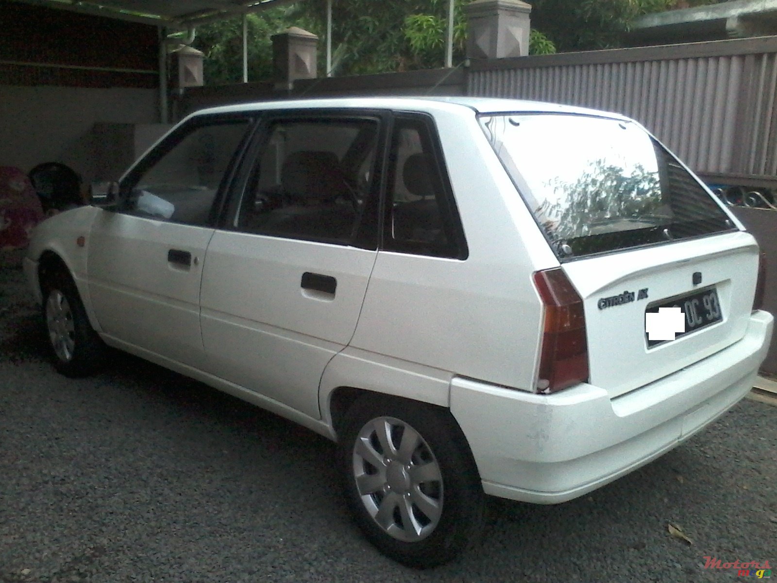 1993' Citroen AX photo #2