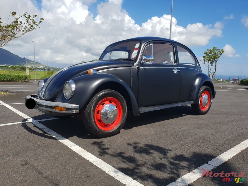 1973' Volkswagen Beetle Vintage photo #2
