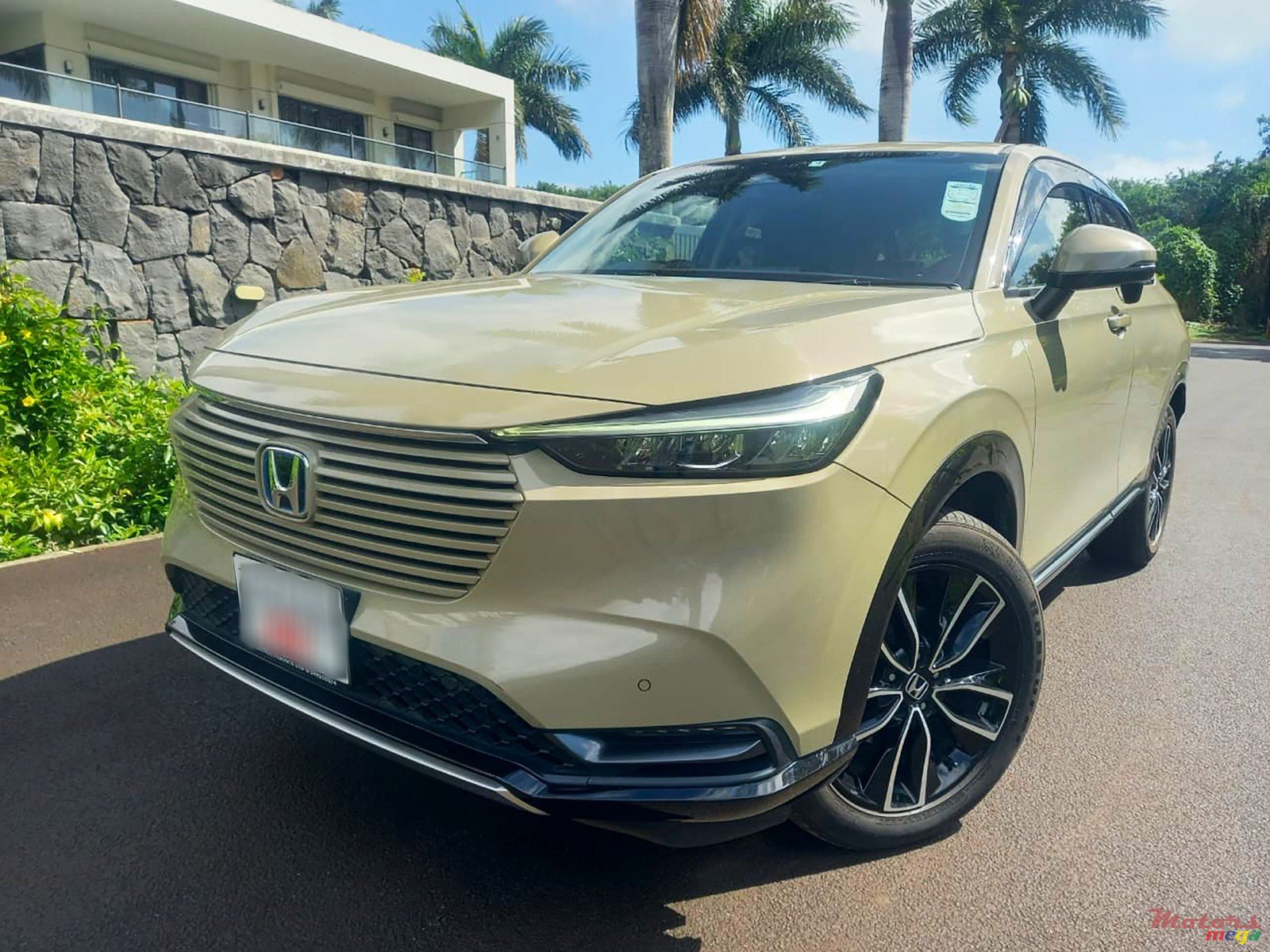 2021' Honda Vezel Z E-HEV 1.5 Hybrid photo #1