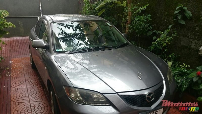 2003' Mazda 3 photo #1