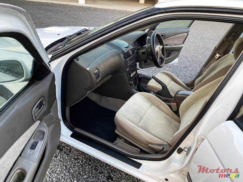 2002' Nissan Sunny FB15 Manual 1.5L JAPAN photo #4