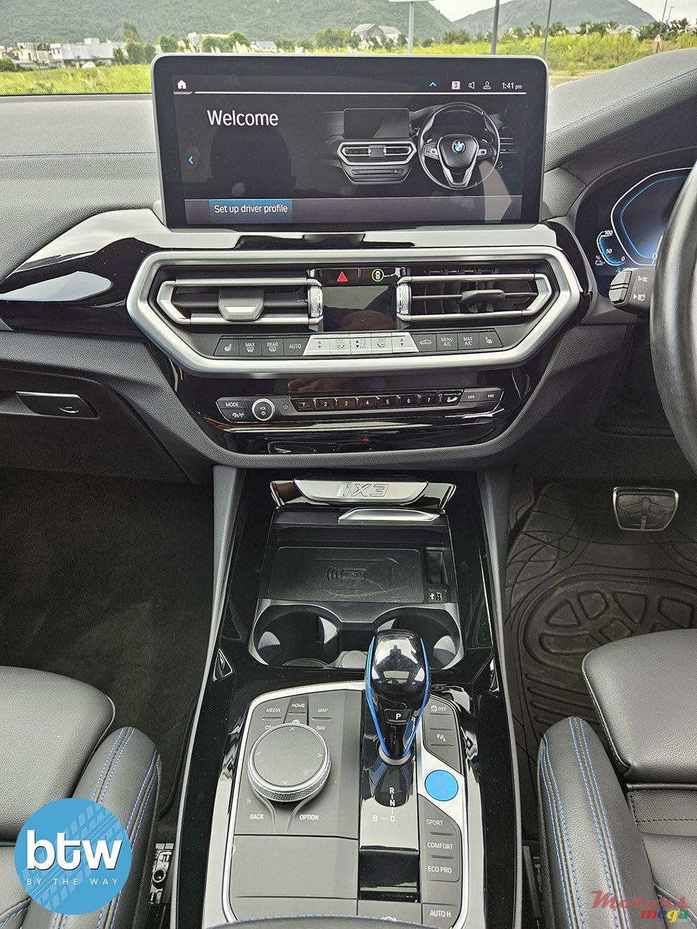2022' BMW iX3 M Sport Package photo #6