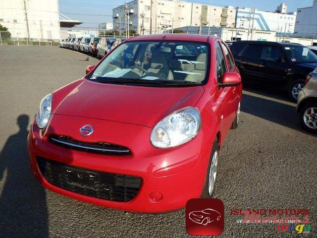 2012' Nissan photo #1