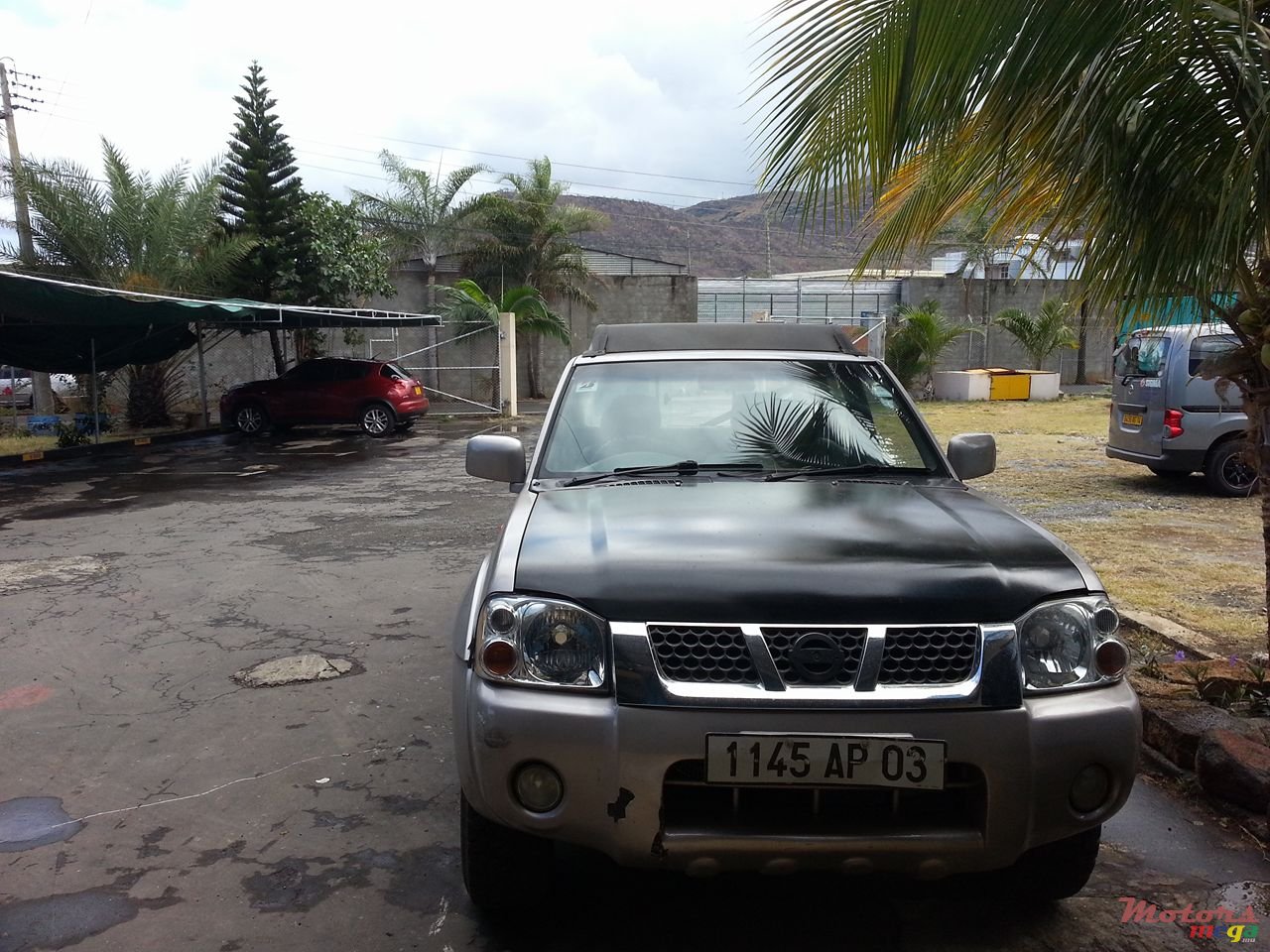 2003' Nissan Hardbody photo #1