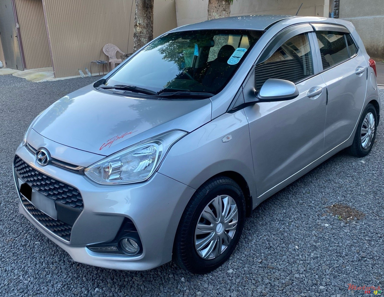2018' Hyundai i10 Grand Auto photo #3