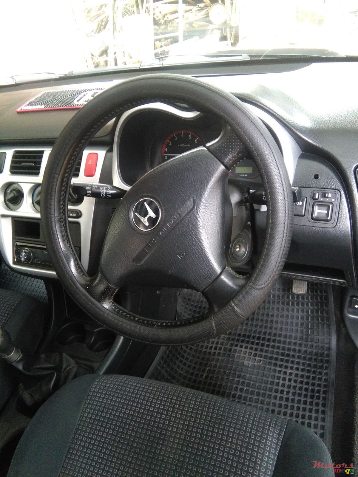 2006' Honda HR-V photo #3