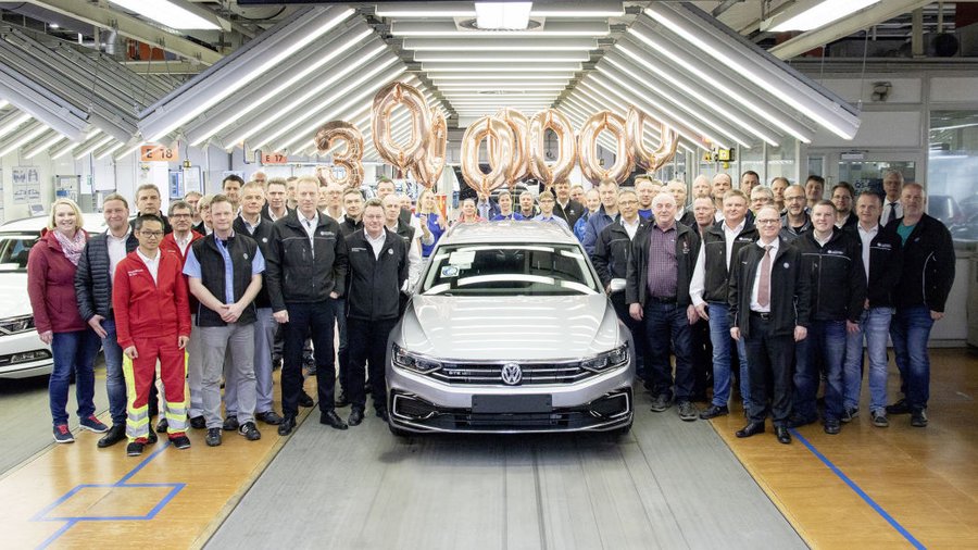 VW builds 30 millionth Passat
