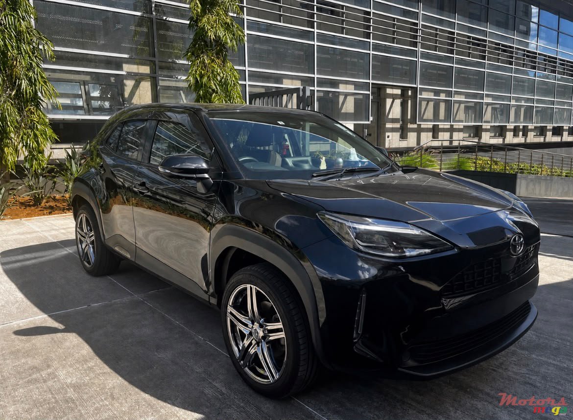 2021' Toyota Yaris Cross photo #3