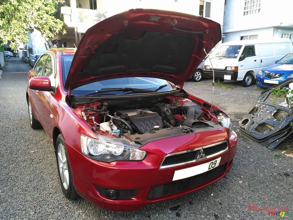 2009' Mitsubishi Lancer EX photo #6