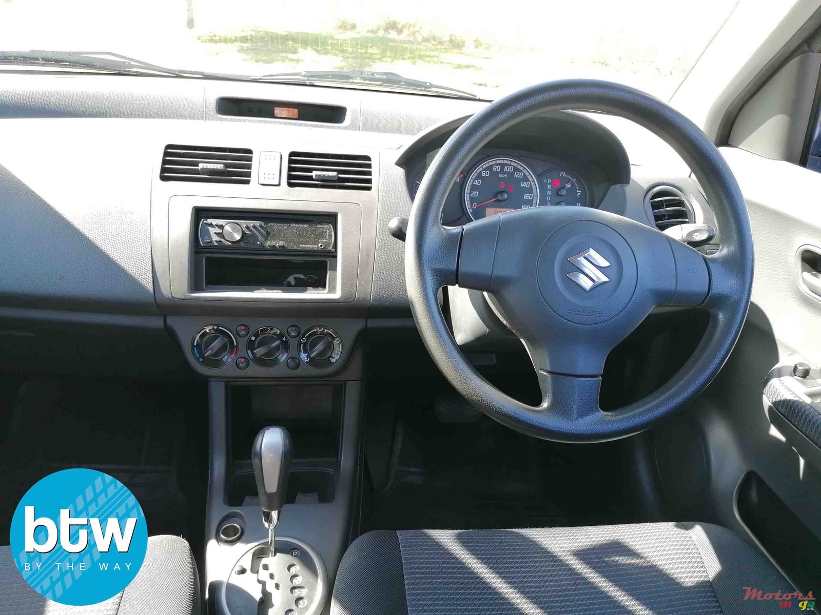 2010' Suzuki Swift Automatique photo #6