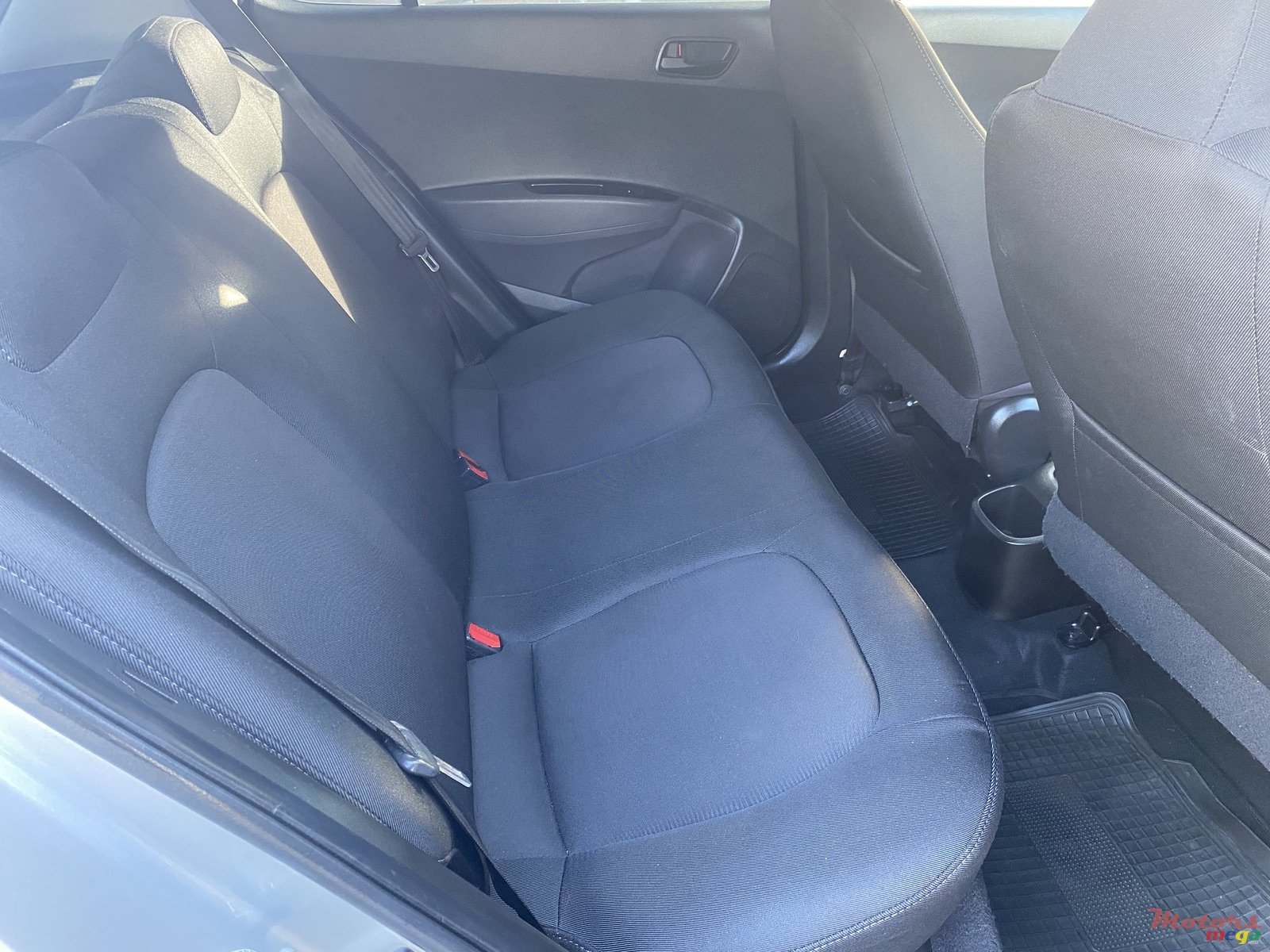 2020' Hyundai i10 Automatic photo #7