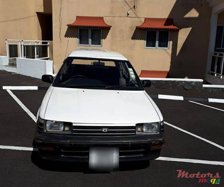 1991' Toyota Corolla EE91 photo #2