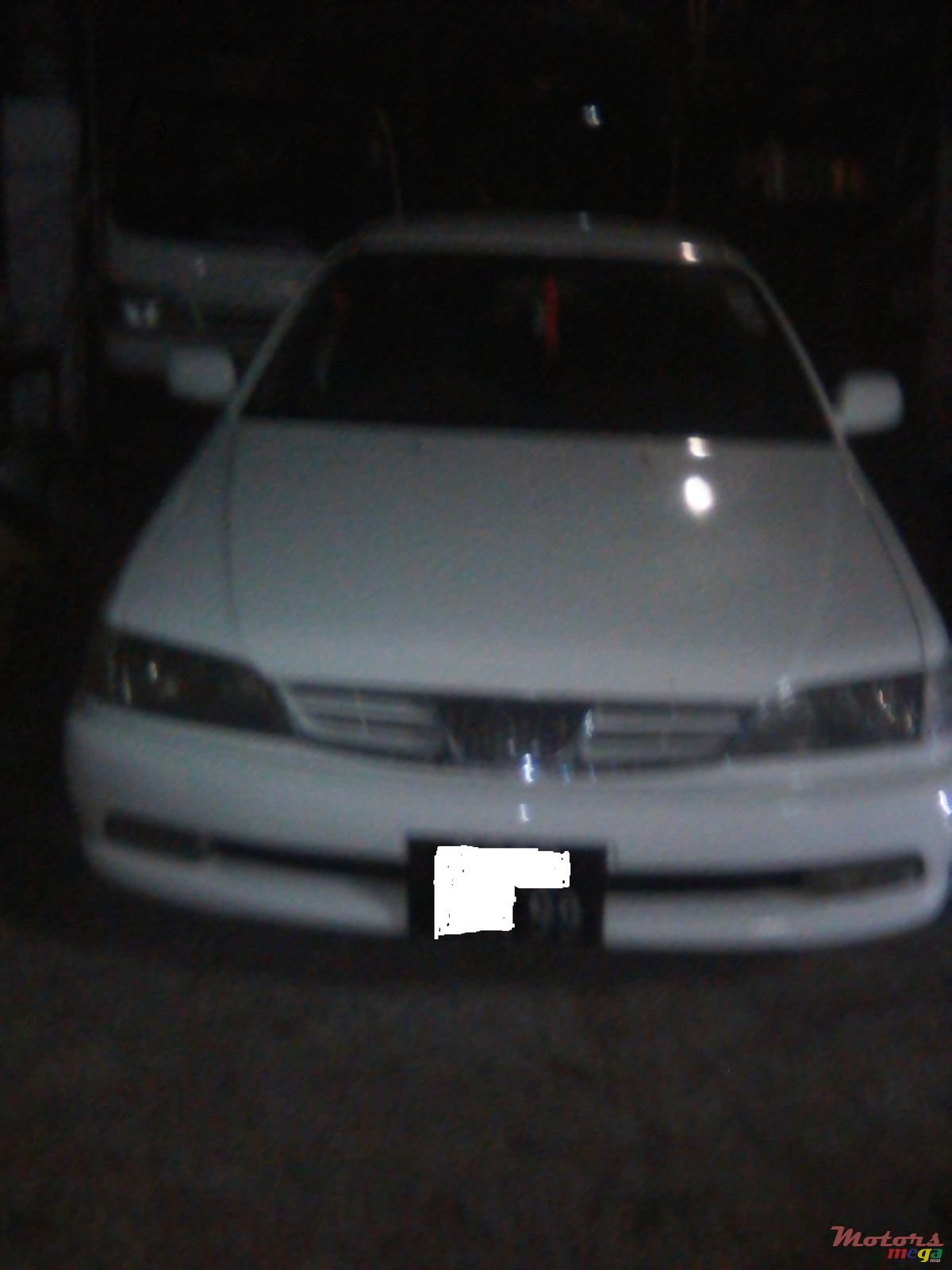 1999' Toyota Carina photo #1