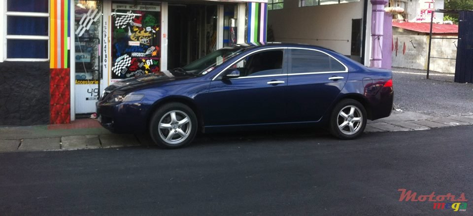 2004' Honda Accord photo #5