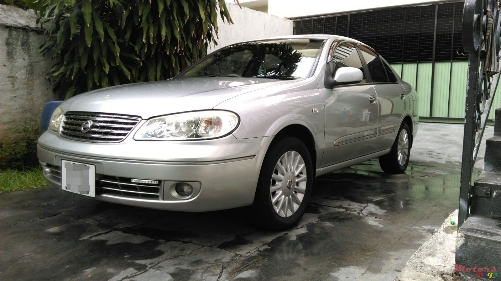 2006' Nissan Sunny photo #1