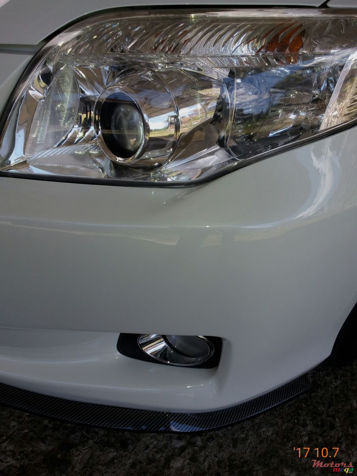 2011' Toyota Axio photo #5