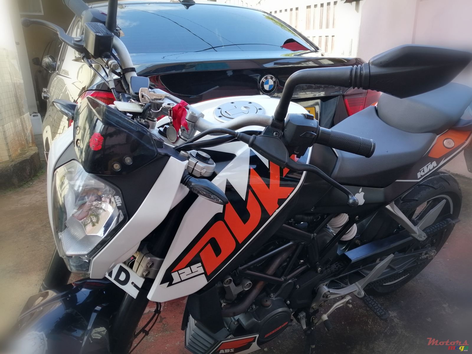 2005' BMW 320 E90 photo #1