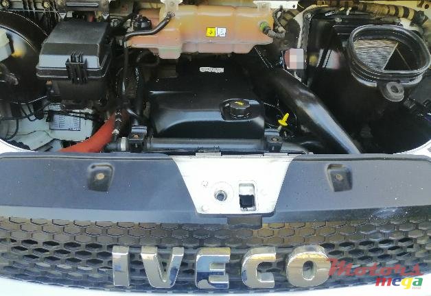 2012' Iveco Daily photo #4