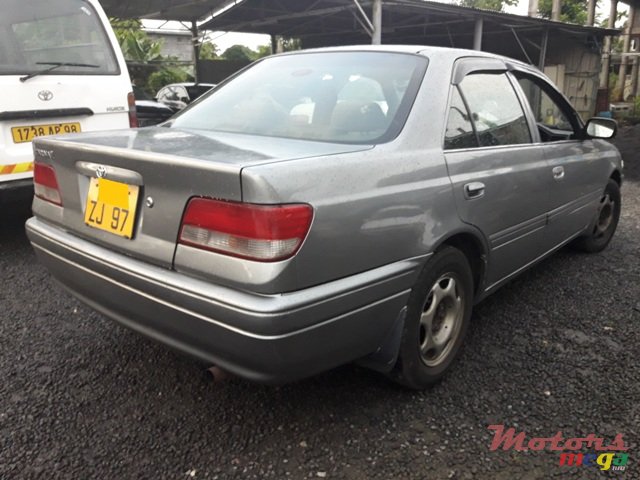 1997' Toyota Carina photo #5