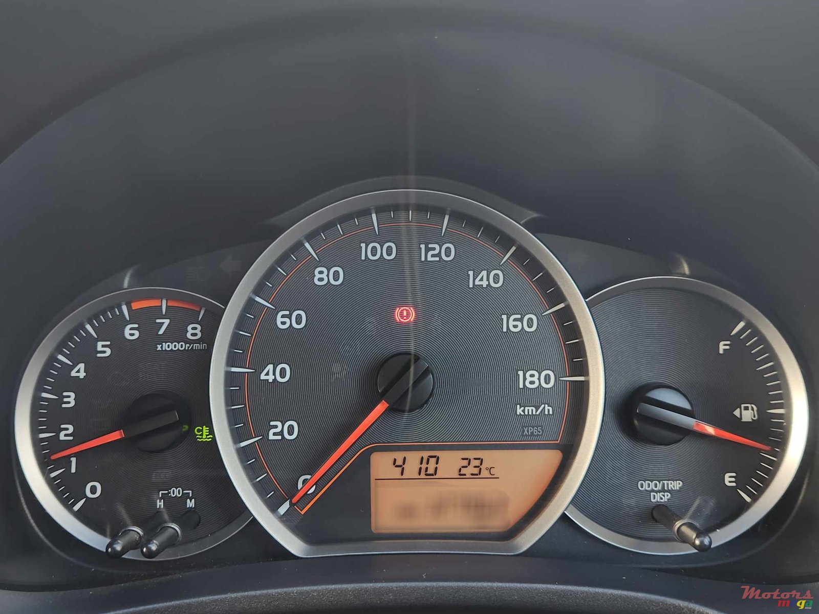 2011' Toyota Vitz SPORT RS photo #7