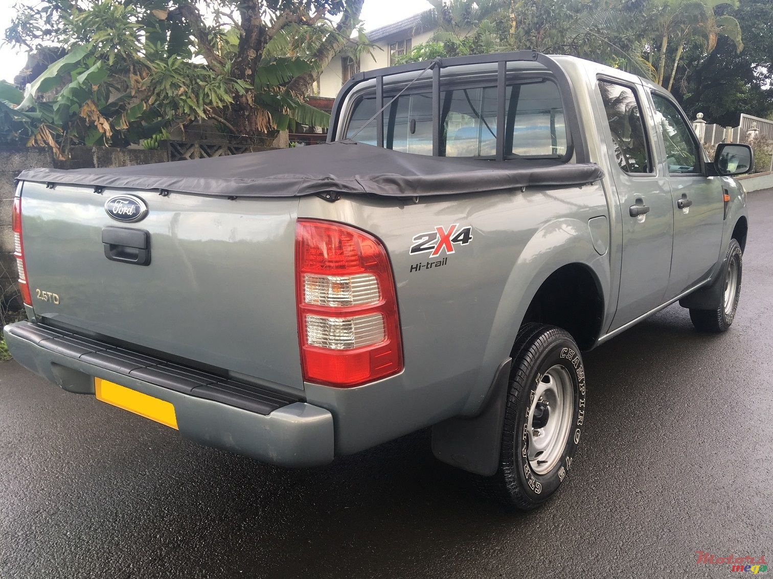 2011' Ford Ranger 4x2 Hi-Trail photo #3